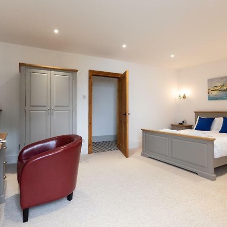 Lynton Cottage Seaview Apartments Exteriör bild