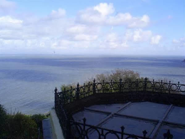 Lynton Cottage Seaview Apartments Exteriör bild