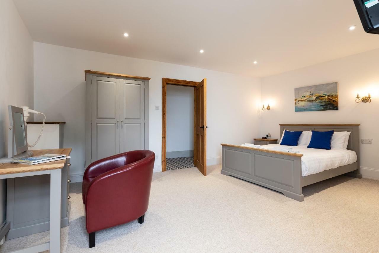 Lynton Cottage Seaview Apartments Exteriör bild